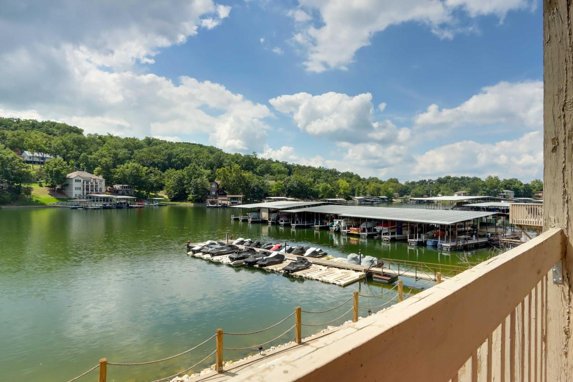 Lakefront Osage Beach Condo With Community Pool Eksteriør bilde